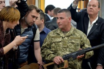   Сослуживец Ерофеева обвинил свое командование в "показухе"