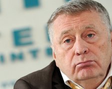 Жириновский предложил называть селфи "себяшками"