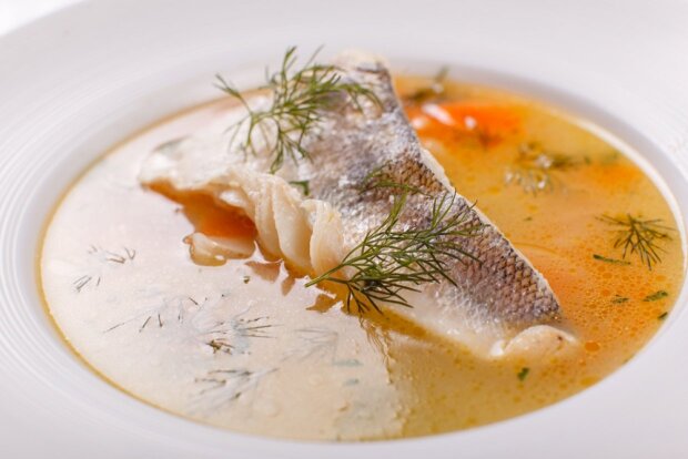 Рыбный суп, фото lefood