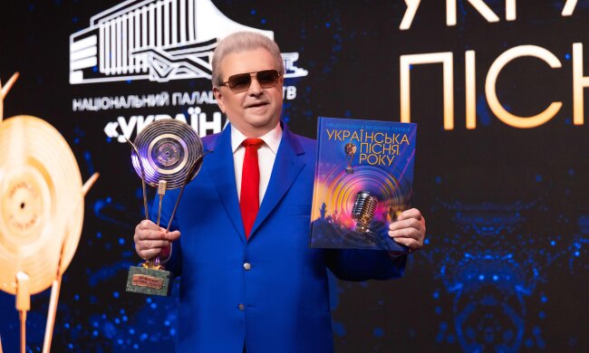 Михайло Поплавський
