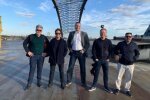 Мосты, бандура и вертолет: братья Кличко устроили Тому Крузу экскурсию по Киеву