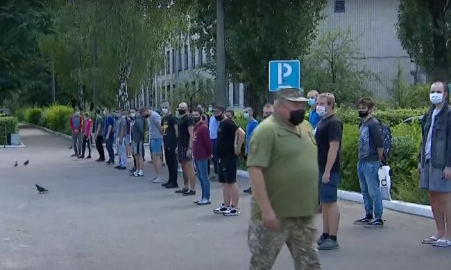 призов в армію, скріншот з відео