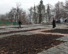 В Киеве обновили Десятинную церковь