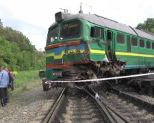 Катастрофа под Одессой: Укрзализныця выбросила пассажиров посреди ночи