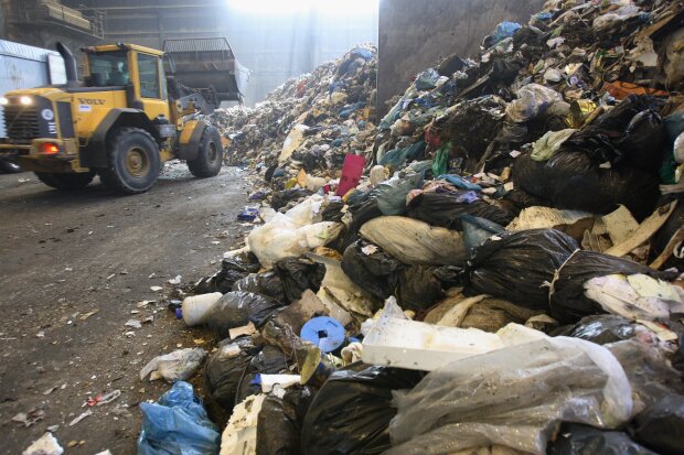 сміття, переробка, забруднення / / фото Getty Images