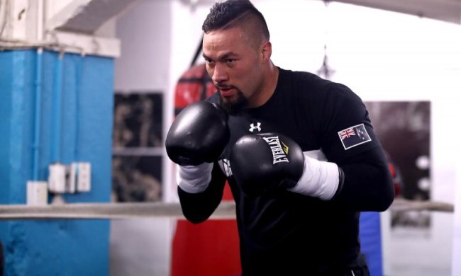 Чемпіон WBO Паркер шукає нового промоутера