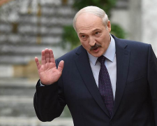 Лукашенко готується втікти за кордон: показали таємний план президента