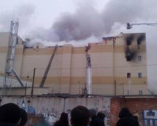 Охорона заблокувала дітей в палаючому ТЦ