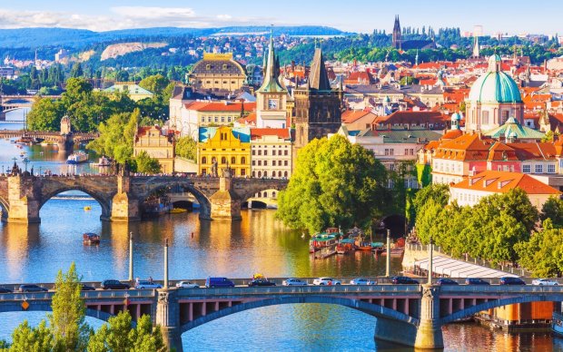 Не тільки Угорщина: в Чехії натякнули на громадянство жителям Закарпаття