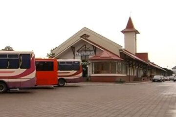 Син Віктора Ющенка виявився власником автовокзалів у Франківську - ось звідки "капають" шалені гроші