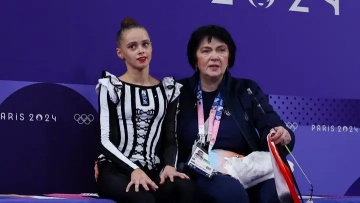 Ірина Дерюгіна та Таісія Онофрійчук