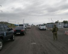 Там, оказывается, война: евродепутаты съездили на Донбасс