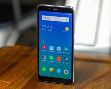 Xiaomi создала сверхбюджетный смартфон, доступный даже пенсионерам