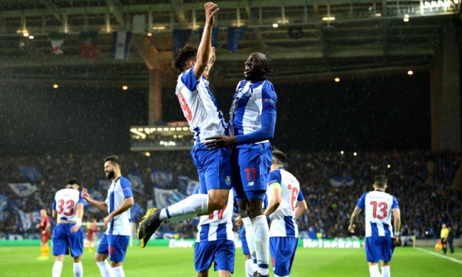 Порту победил Рому в жесткой дуэли и вышел в четвертьфинал Лиги чемпионов