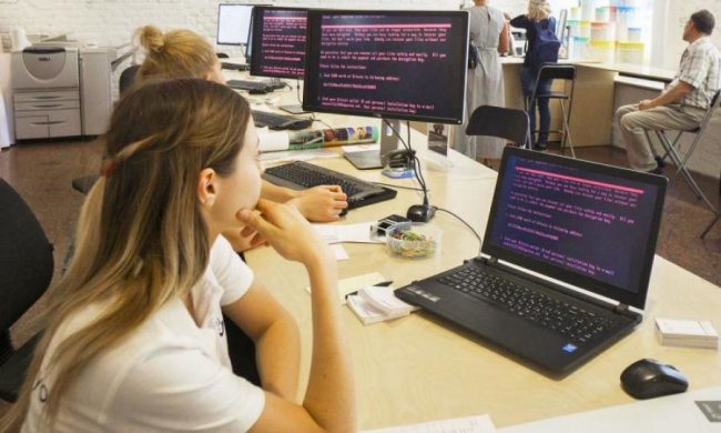 Вирус Petya снова захлестнет Украину