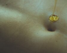 Рицинова олія. Фото Vogue UA