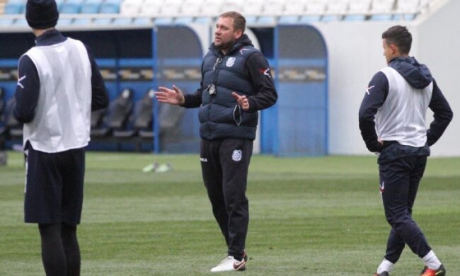 Черноморец ведет свою турнирную таблицу