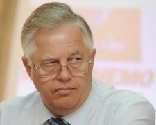 Головний комуніст України скористався ненависним безвізом