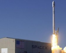Falcon 9 загорелась при посадке. У Маска отмалчиваются