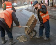 Ремонт доріг в Україні: скільки знадобиться часу на відновлення