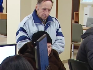 Пенсионеры. Фото: скрин youtube