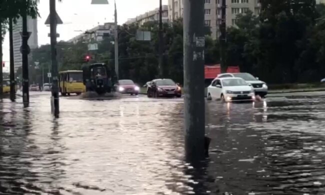 Непогода в Киеве, скриншот: Telegram