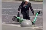 Пенсионерка во Львове, скриншот с видео