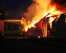Возле посольства США прогремел мощный взрыв (обновлено)