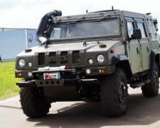 Білоруські ЗМІ викрили походження "російського" броньовика
