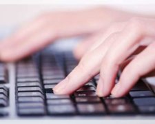 Збройні та транспортні довідки переведуть в електронну форму