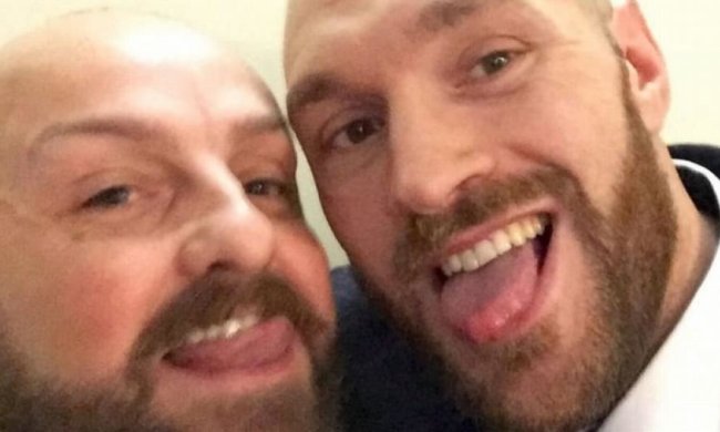 Ф'юрі поцілував гея (фото)