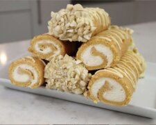 Апельсинові бісквітні рулетики з вершками: фото скрін Ютуб