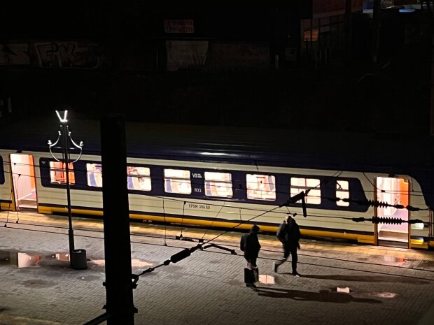 Поезд, фото: Знай.ua