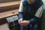 Зарядка для смартфона з автоакумулятора, скріншот: YouTube