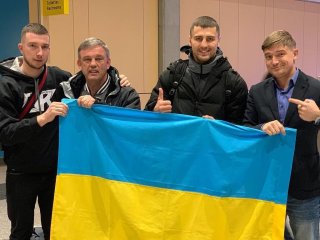 Олександр Гвоздик нокаутував Адоніса Стівенсона і став чемпіоном світу