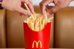 Еда в McDonald's станет полезней