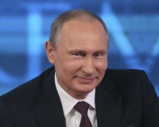 Путин жестко опозорился "роскошным" корытом: "Все комплексы на лицо"