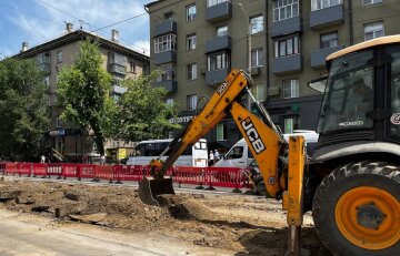 Трамвайний переїзд у Дніпрі, який відновлять за 14,7 млн грн