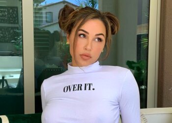 Ана Чері, instagram.com/anacheri/