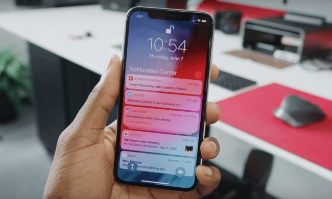Новая iOS 12.1 исправила все грехи Apple