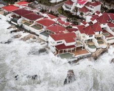 Ураган Ірма: найбільш вражаючі фото і відео