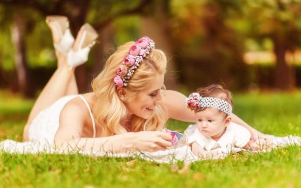 День матери 2018: лучшие смс-поздравления, стихи и открытки
