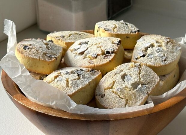 Пісочне печиво з родзинками. Фото Instagram