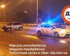 П'яний водій відправив Toyota у відбійник