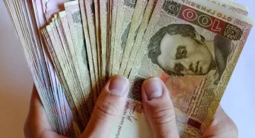 Пенсійні виплати: розрахунок пенсії за стажем