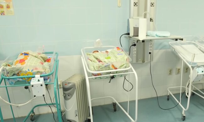 Новорожденные, кадр из видео