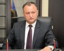 Президент Молдови записався до Кремля у коментатори