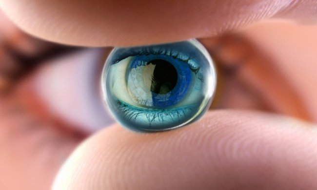 Видавлять сльозу: медики навчилися зволожувати очі за допомогою зондів у носі