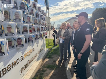 Питання ветеранів і підтримки родин загиблих: деталі візиту Буданова до Луцька