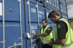 Украинцев оставили без купленных смартфонов из Китая